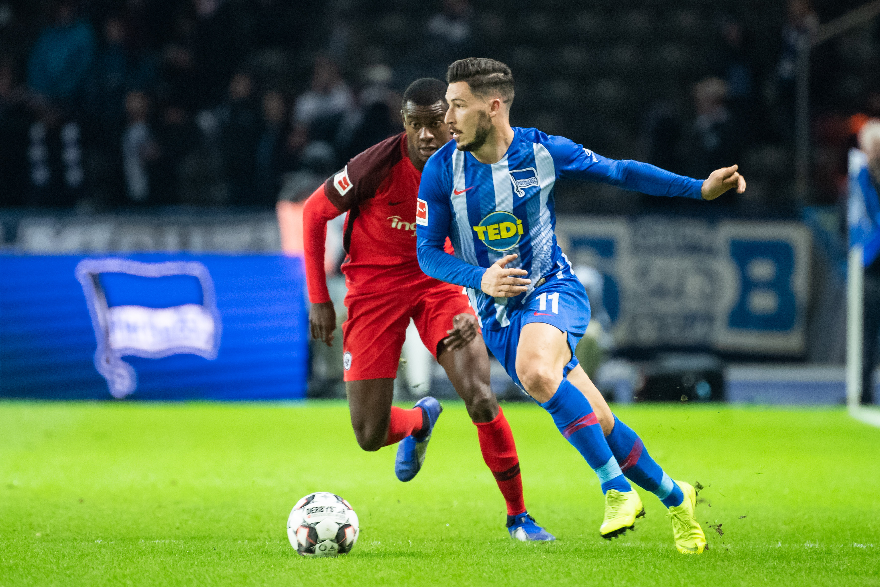 跟队记者：国米已经与16岁边锋杰齐达成续约协议