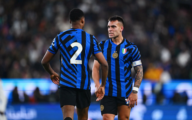 FIFA发布的世界杯赛程以美东时间计算，比北京时间慢12小时