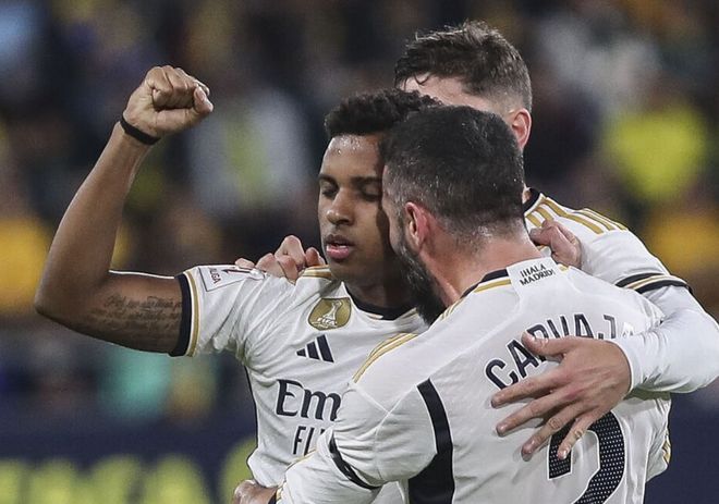 结束两年半的等待！官方：巴萨回归诺坎普，首战将对阵毕巴（两年半的等待终结！巴萨官宣重返诺坎普，回归首战迎战毕巴）