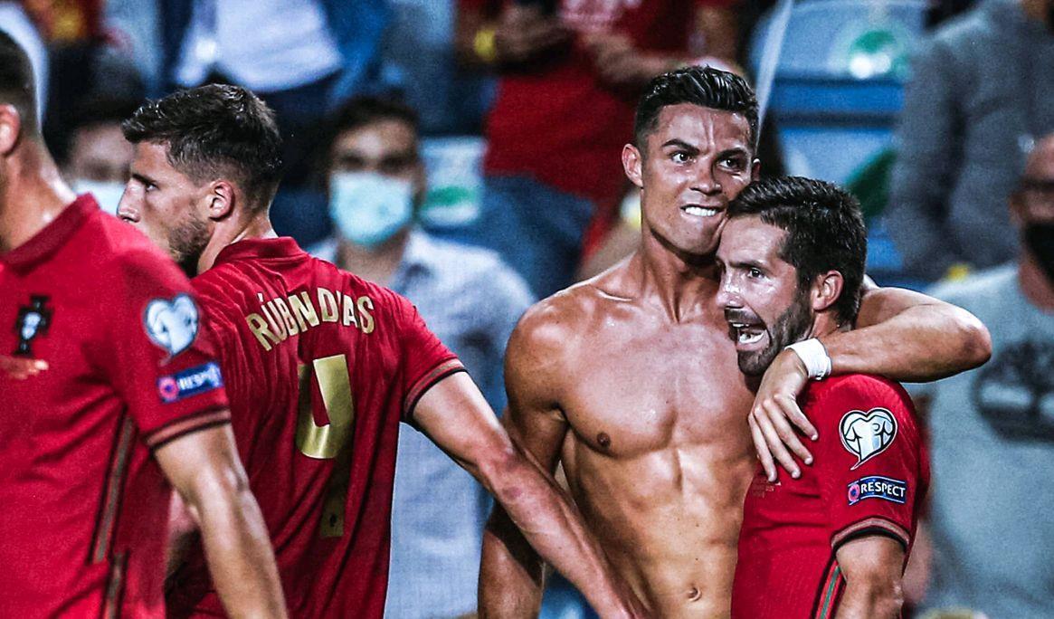 足协举办年度教练研修班，亚欧足球专家进行主题分享（足协举行年度教练研修班，亚欧足球专家作专题分享）