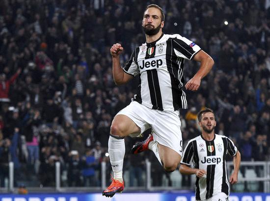 山东泰山主场收官：10胜3平2负，负成都申花，6-0国安&3-1海港（山东泰山主场赛季定格：10胜3平2负，负成都与申花，曾6-0大胜国安、3-1击退海港）