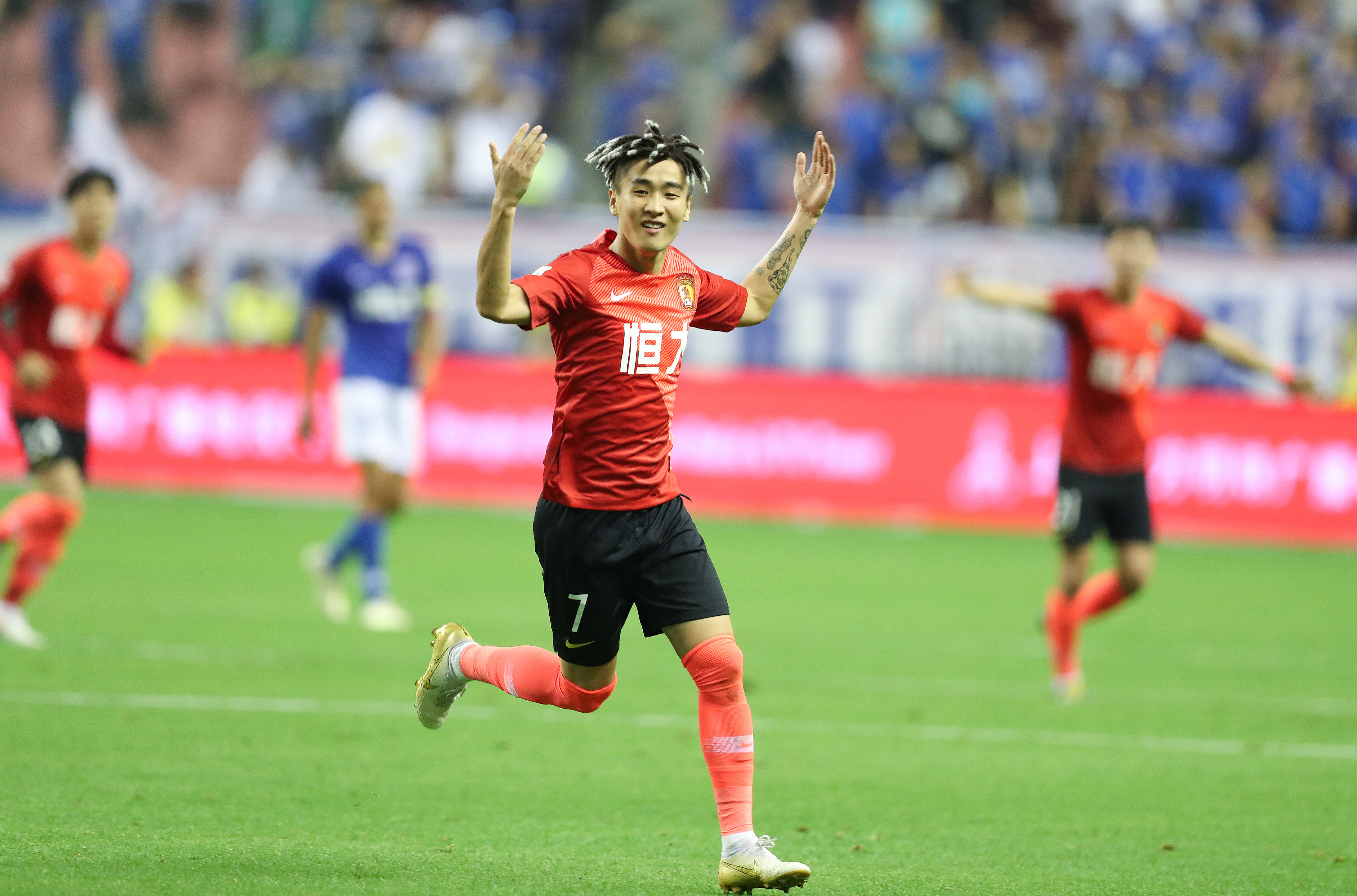 韩旭WNBL首战砍22分4篮板，率队大胜堪培拉首都