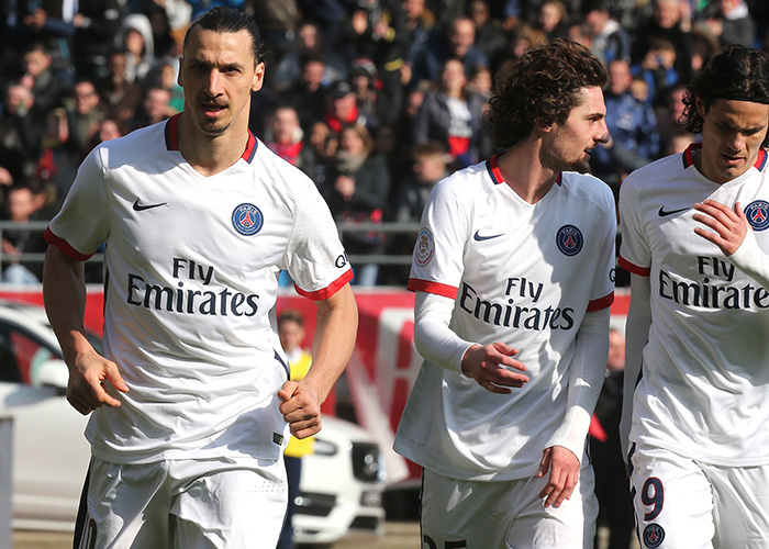 拜仁客战阿森纳名单：凯恩、奥利塞领衔，迪亚斯停赛