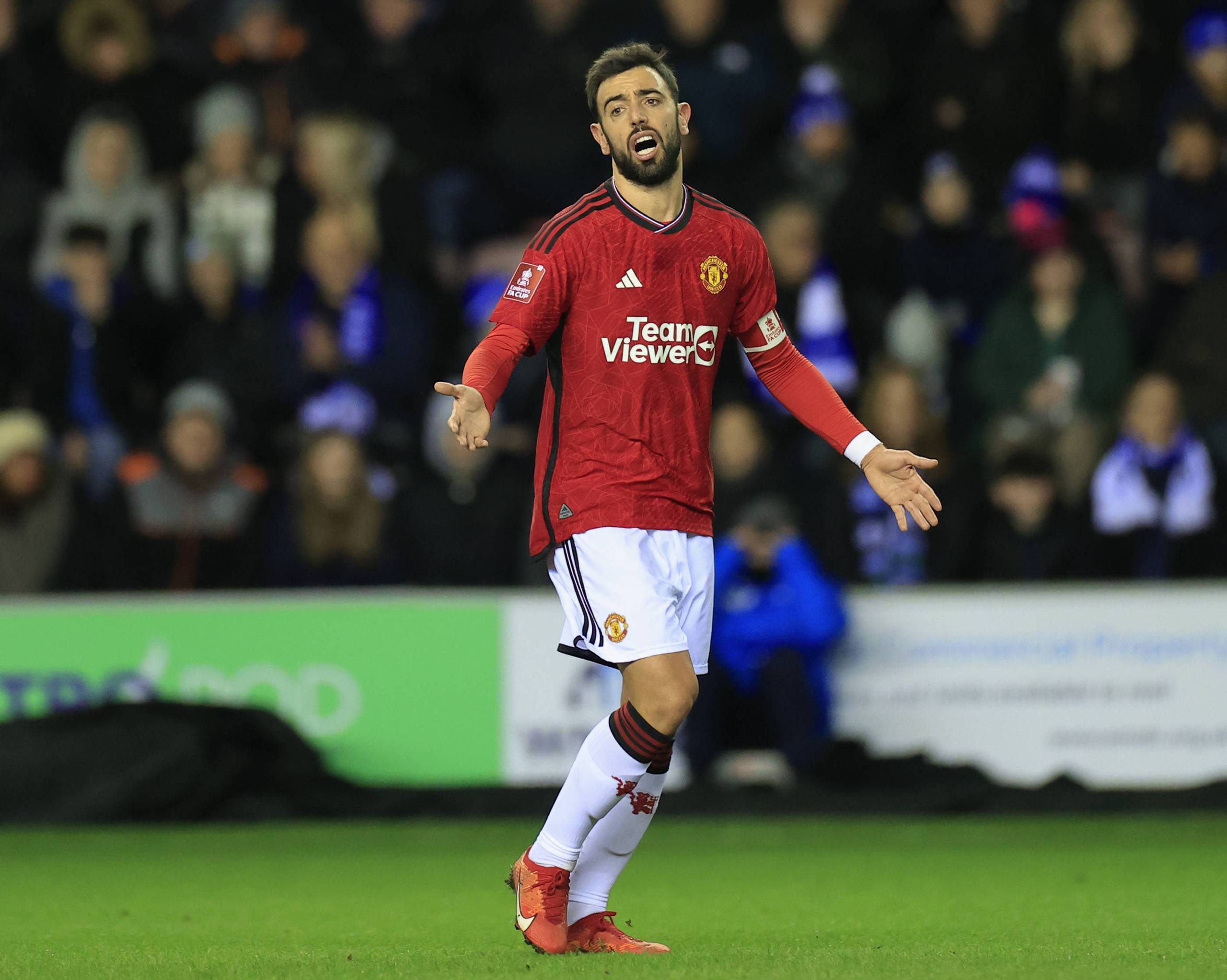 比塞克：我们不该输，结果不公平，但足球就是如此