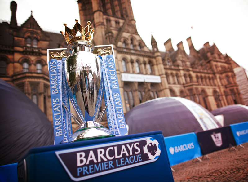 意甲半场：埃克勒卡姆远射造险，那不勒斯暂0-0乌迪内斯（意甲半场战报：埃克勒卡姆远射制造险情，那不勒斯暂与乌迪内斯0-0）