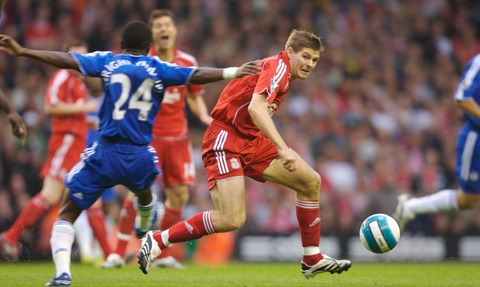 记者：申花今天下午飞赴天津，于汉超、戴伟浚等人随队出征